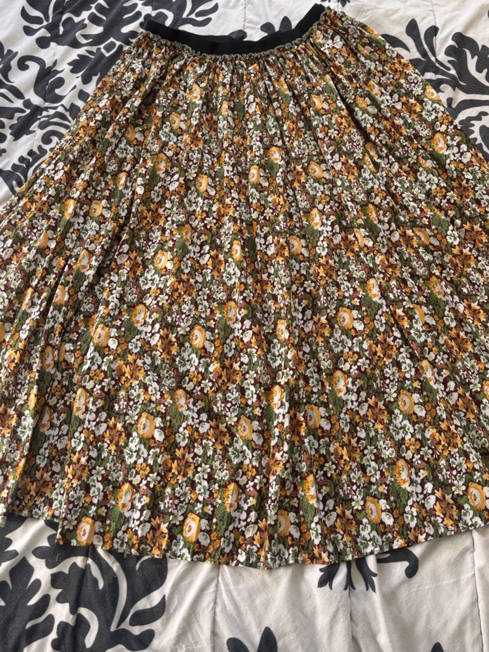Floral Pleated Midi Skirt Green Multi 1XL - Picture 1 of 3